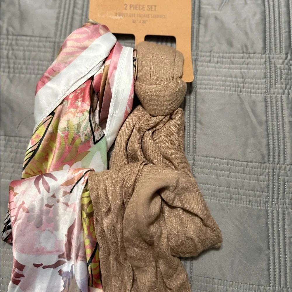 Steve Madden Women's Satin Square & Gauze Square Scarf Set.